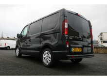 2015 RENAULT TRAFIC SPORT EXCELLENT CONDITION *NO VAT* LOW MILES YEARS MOT vivaro