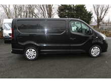 2015 RENAULT TRAFIC SPORT EXCELLENT CONDITION *NO VAT* LOW MILES YEARS MOT vivaro