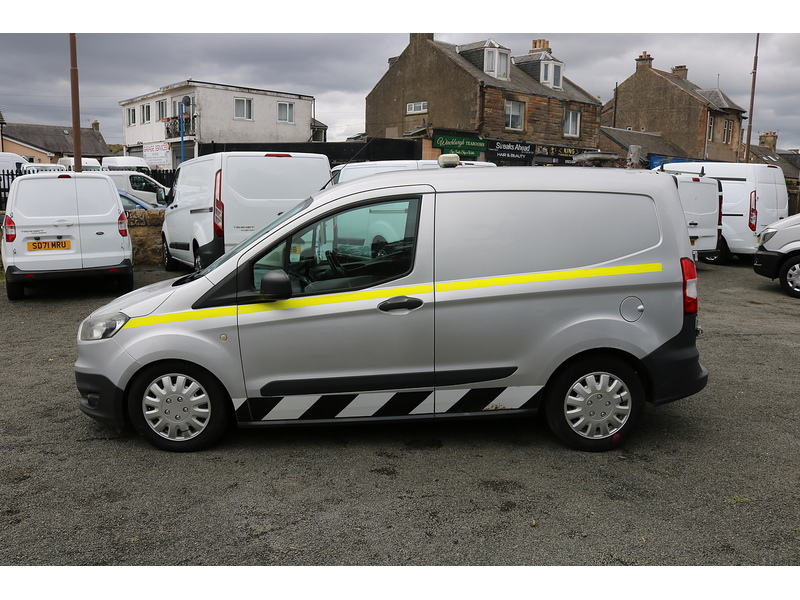 Ford Transit Courier Base Tdci - U28125