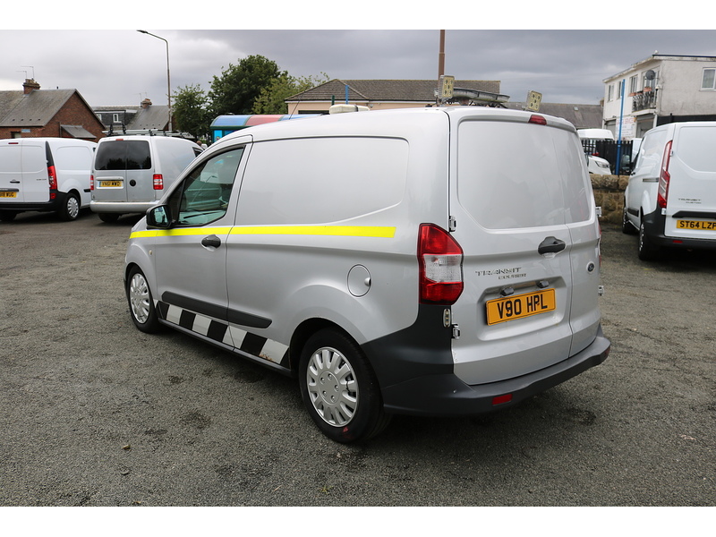 Ford Transit Courier Base Tdci - U28125