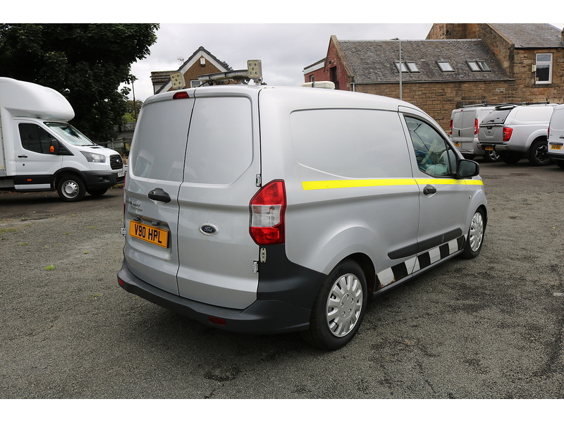 Ford Transit Courier Base Tdci - U28125