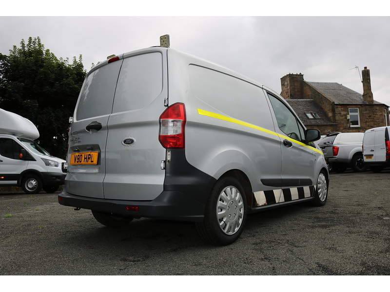 Ford Transit Courier Base Tdci - U28125