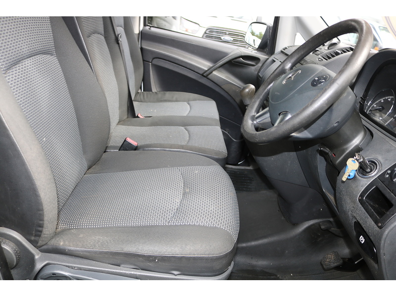 Mercedes-Benz Vito 113 Cdi - U28136
