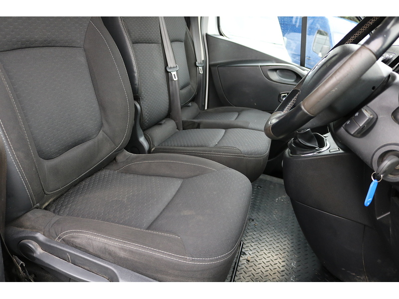 Vauxhall Vivaro L2h1 2900 Sportive Cdti - U28157