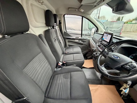 2.0 300 EcoBlue Limited Panel Van 5dr Diesel Manual L2 H1 Euro 6 (s/s) (130 ps)