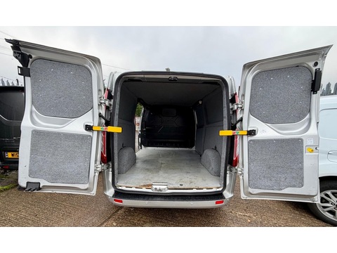 2.0 300 EcoBlue Limited Panel Van 5dr Diesel Manual L2 H1 Euro 6 (s/s) (130 ps)