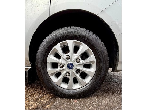 2.0 300 EcoBlue Limited Panel Van 5dr Diesel Manual L2 H1 Euro 6 (s/s) (130 ps)