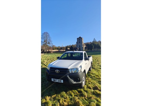 2.4 D-4D Active Pickup 2dr Diesel Manual 4WD Euro 6 (3.5t) (150 ps) Pickup Manual Diesel