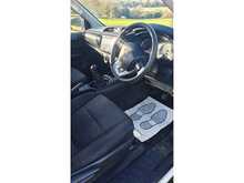 Toyota Hilux 2.4 D-4D Active Pickup 2dr Diesel Manual 4WD Euro 6 (3.5t) (150 ps) 
