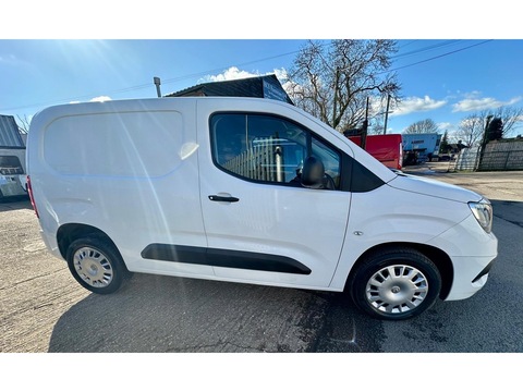 1.6 Turbo D 2300 Sportive Panel Van 4dr Diesel Manual L1 H1 Euro 6 (s/s) (100 ps) Panel Van Manual Diesel
