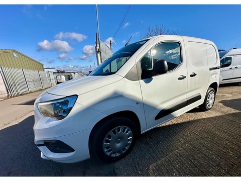1.6 Turbo D 2300 Sportive Panel Van 4dr Diesel Manual L1 H1 Euro 6 (s/s) (100 ps) Panel Van Manual Diesel