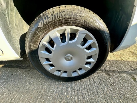 1.6 Turbo D 2300 Sportive Panel Van 4dr Diesel Manual L1 H1 Euro 6 (s/s) (100 ps) Panel Van Manual Diesel