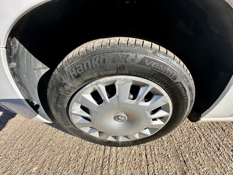 1.6 Turbo D 2300 Sportive Panel Van 4dr Diesel Manual L1 H1 Euro 6 (s/s) (100 ps) Panel Van Manual Diesel