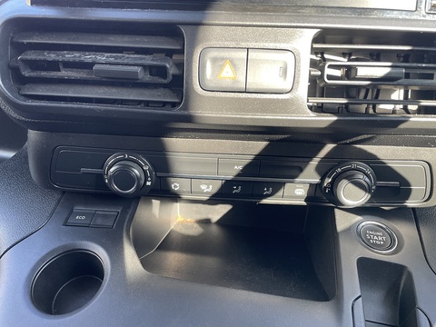 1.5 Turbo D 2300 Edition Panel Van 4dr Diesel Auto L2 H1 Euro 6 (s/s) (130 ps) Panel Van Automatic Diesel