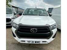 Toyota Hilux 2.4 D-4D Active Narrow Body Pickup 2dr Diesel Manual 4WD Euro 6 (150 ps) 
