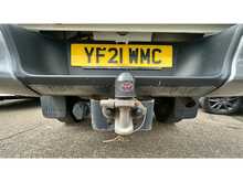 Toyota Hilux 2.4 D-4D Active Narrow Body Pickup 2dr Diesel Manual 4WD Euro 6 (150 ps) 
