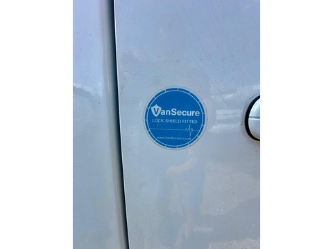 2.0 300 EcoBlue Limited Panel Van 5dr Diesel Manual L2 H1 Euro 6 (s/s) (130 ps)
