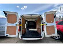 Ford Transit Custom 2.0 300 EcoBlue Limited Panel Van 5dr Diesel Manual L2 H1 Euro 6 (s/s) (130 ps) 