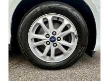 Ford Transit Connect 1.5 240 EcoBlue Limited Panel Van 5dr Diesel Auto L2 Euro 6 (s/s) (120 ps)