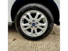 Ford Transit Connect 1.5 240 EcoBlue Limited Panel Van 5dr Diesel Auto L2 Euro 6 (s/s) (120 ps)