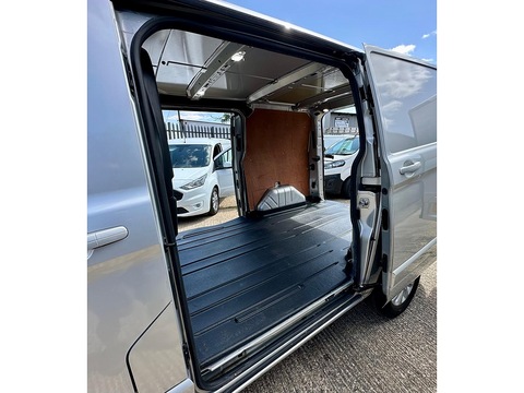 2.0 280 EcoBlue Limited Panel Van 5dr Diesel Auto L1 H1 Euro 6 (s/s) (130 ps)