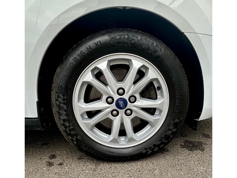 1.5 200 EcoBlue Limited Panel Van 5dr Diesel Auto L1 Euro 6 (s/s) (120 ps)