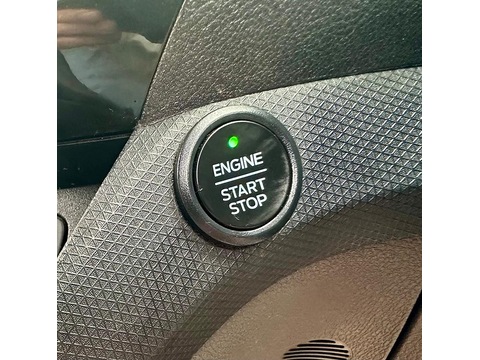 1.5 200 EcoBlue Limited Panel Van 5dr Diesel Auto L1 Euro 6 (s/s) (120 ps)