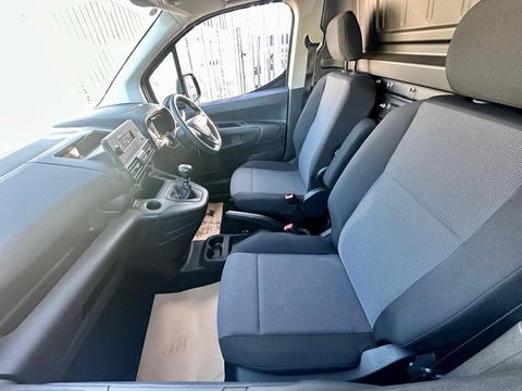 1.5 Turbo D 2000 Sportive Panel Van 4dr Diesel Manual L1 H1 Euro 6 (s/s) (130 ps)