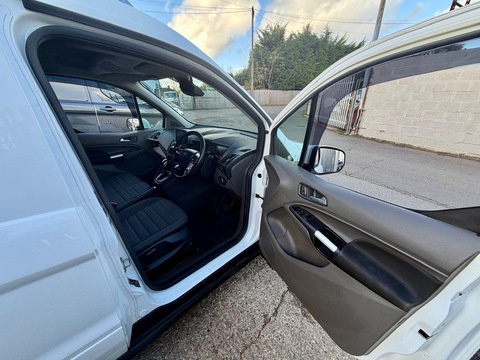 1.5 240 EcoBlue Limited Panel Van 5dr Diesel Auto L2 Euro 6 (s/s) (120 ps)