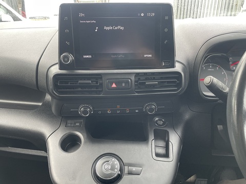 1.5 Turbo D 2300 Edition Panel Van 4dr Diesel Auto L2 H1 Euro 6 (s/s) (130 ps)