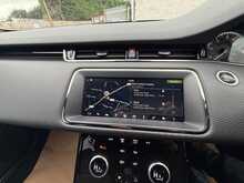 Land Rover Range Rover Evoque P300e R-Dynamic S 