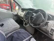 Renault Trafic dCi SL29 