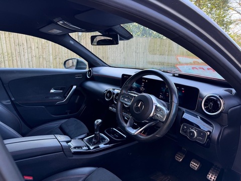 1.3 A200 AMG Line (Executive) Hatchback 5dr Petrol Manual Euro 6 (s/s) (163 ps)