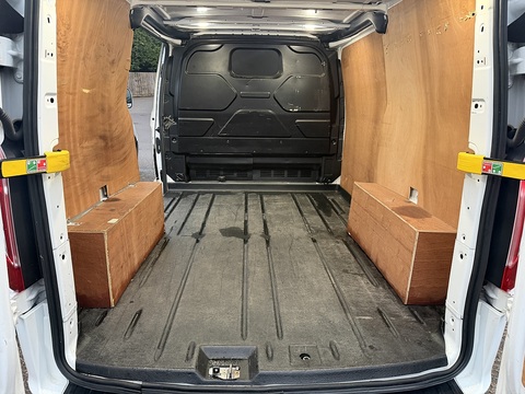 2.0 300 EcoBlue Limited Panel Van 5dr Diesel Auto L1 H1 Euro 6 (s/s) (130 ps)