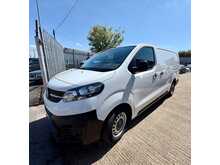 Vauxhall Vivaro Turbo D 2900 Dynamic 
