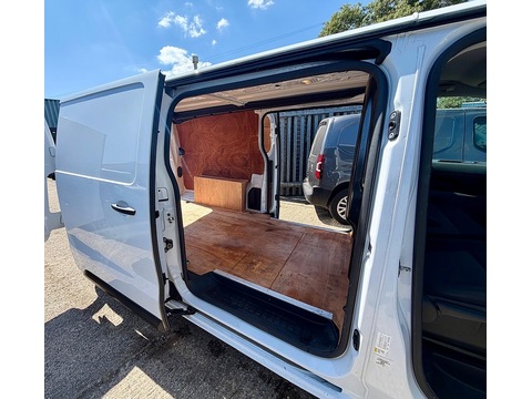 1.5 Turbo D 2900 Dynamic Panel Van 6dr Diesel Manual L2 H1 Euro 6 (s/s) (100 ps)
