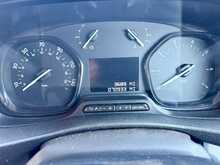Vauxhall Vivaro Turbo D 2900 Dynamic 