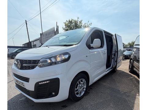 2.0 Turbo D 3100 Sportive Panel Van 5dr Diesel Manual L2 H1 Euro 6 (s/s) (120 ps)