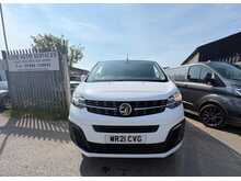 Vauxhall Vivaro Turbo D 3100 Sportive 