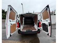 Vauxhall Vivaro Turbo D 2900 Dynamic 