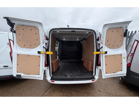 2.0 300 EcoBlue Limited Panel Van 5dr Diesel Auto L1 H1 Euro 6 (s/s) (130 ps)