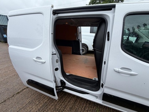 1.5 BlueHDi 950 Asphalt Long Panel Van 6dr Diesel Manual LWB Euro 6 (s/s) (100 ps)