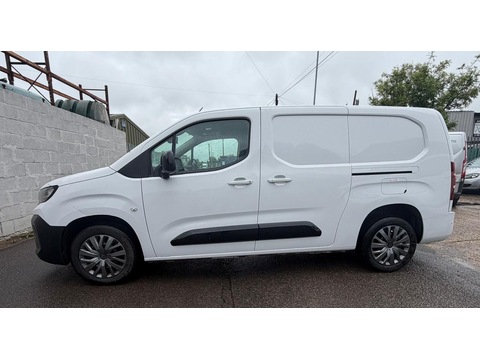 1.5 BlueHDi 950 Asphalt Long Panel Van 6dr Diesel Manual LWB Euro 6 (s/s) (100 ps)