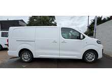 Vauxhall Vivaro Turbo D 2900 Sportive 