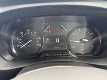 Vauxhall Vivaro Turbo D 2900 Sportive 