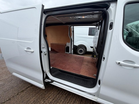 1.5 Turbo D 2900 Sportive Panel Van 5dr Diesel Manual L2 H1 Euro 6 (s/s) (100 ps)