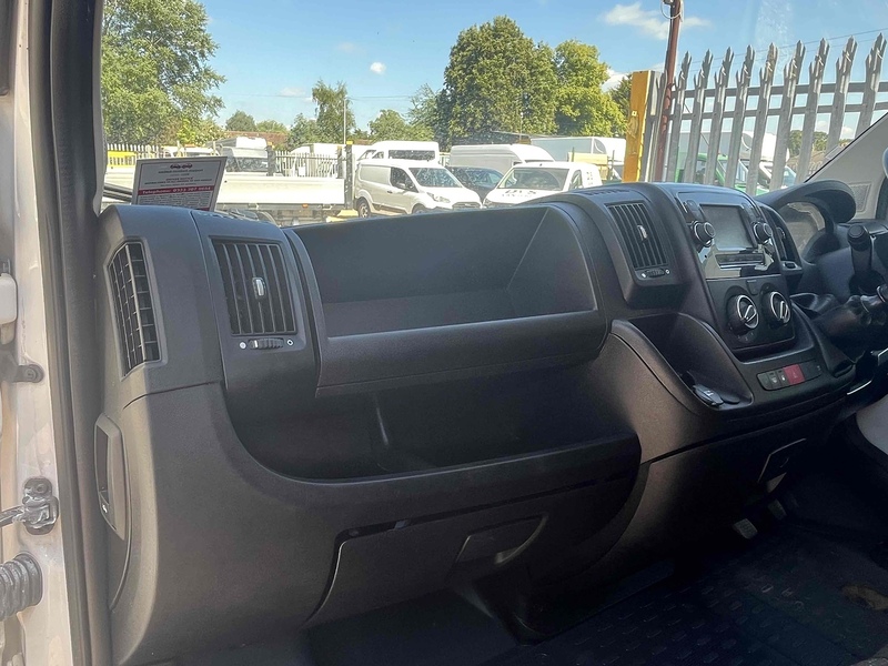 Peugeot BlueHDi 335 Professional LWB L3 H2 PANEL VAN 2.2 5dr Panel Van Manual Diesel