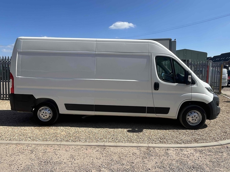 Peugeot BlueHDi 335 Professional LWB L3 H2 PANEL VAN 2.2 5dr Panel Van Manual Diesel