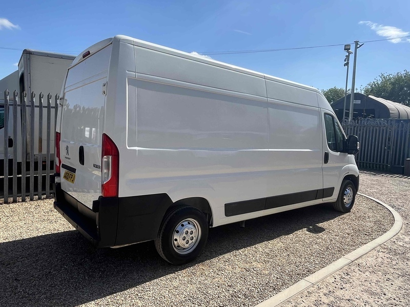 Peugeot BlueHDi 335 Professional LWB L3 H2 PANEL VAN 2.2 5dr Panel Van Manual Diesel