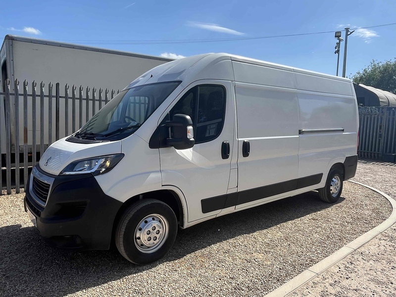 Peugeot BlueHDi 335 Professional LWB L3 H2 PANEL VAN 2.2 5dr Panel Van Manual Diesel